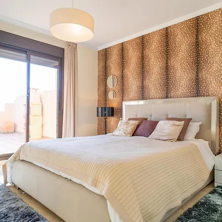 2 Bedroom Stunning In * Casares